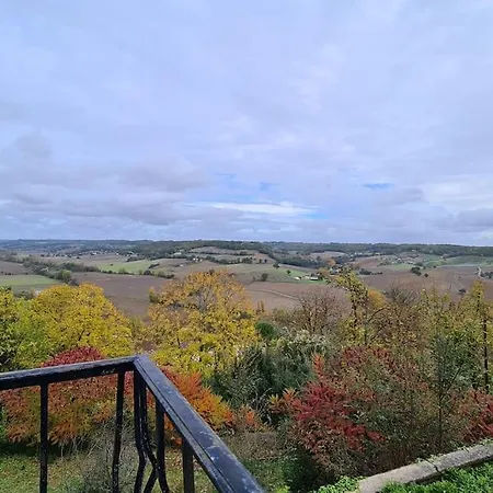 Casa de Férias La Maison Du Levant A Lauzerte